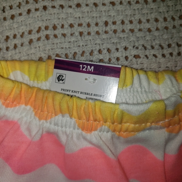 7 pairs of baby girl shorts!! - Picture 3 of 5
